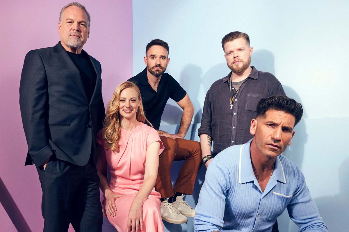 Charlie Cox Vincent D'Onofrio y otros miembros del elenco de "Daredevil: Born Again".