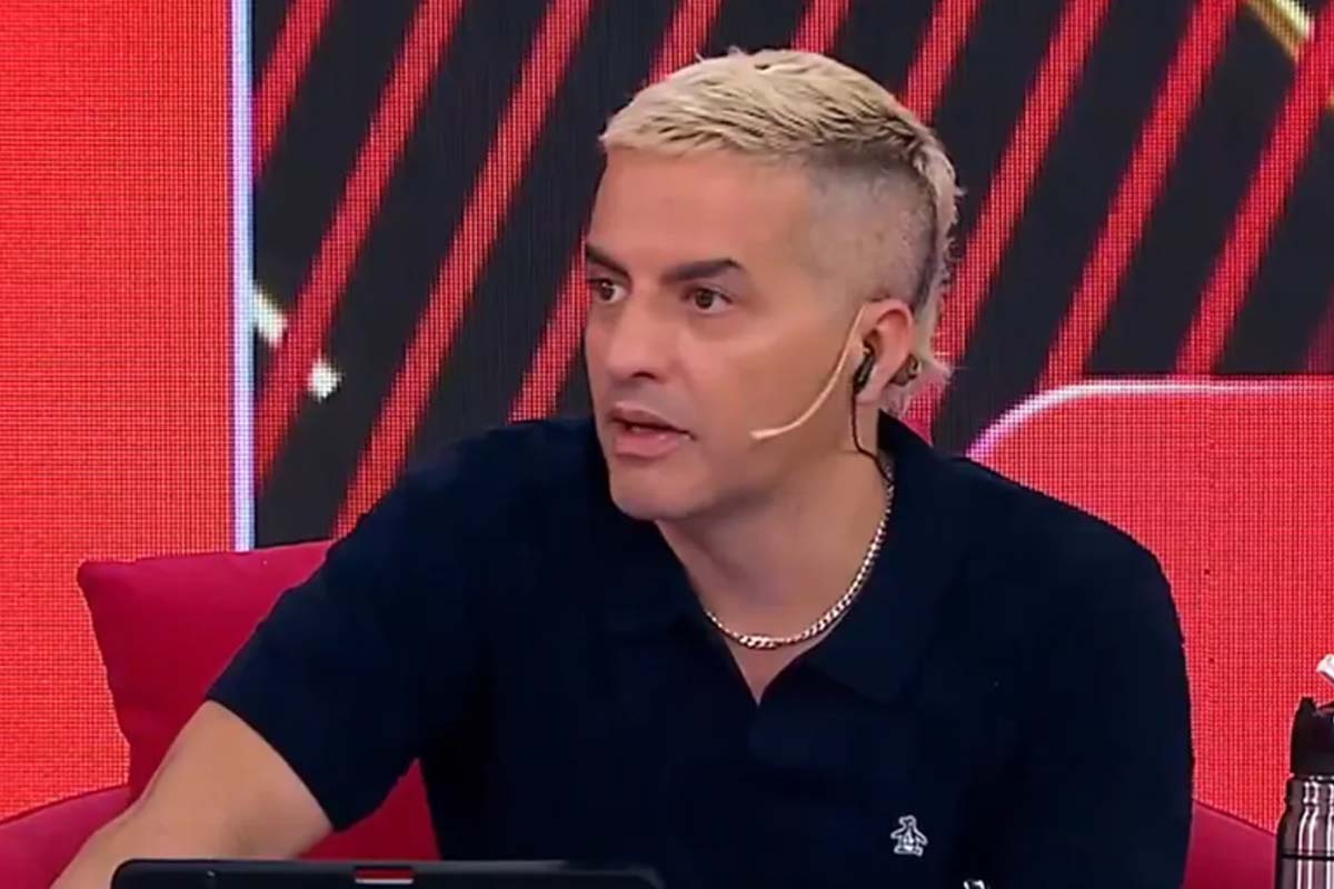 Foto de Ángel de Brito en LAM.