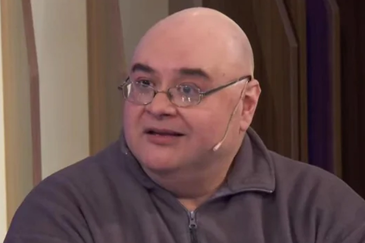 Foto de Jorge Porcel Jr en un estudio televisivo.