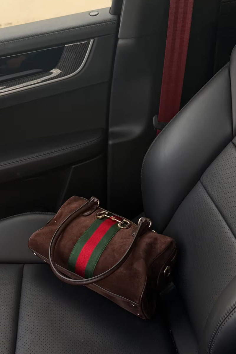 Foto del bolso Versace de Marta Fort.